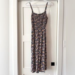 Old Navy Floral Smocked Midi Dress